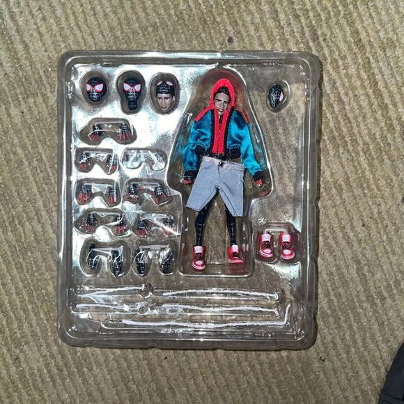 Spider-Man Action Figure Miles Morales Into The Spider Verse Toy New With Box - Picture 6 of 14